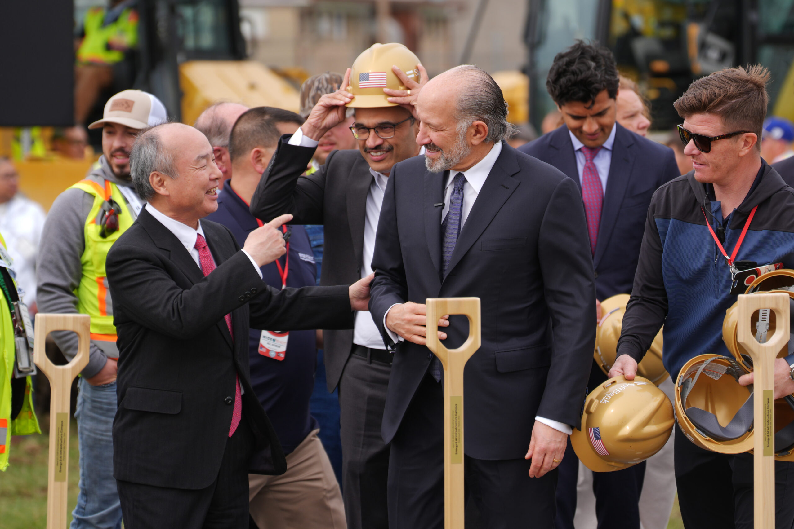 Trump officials announce 10-gigawatt data center, gas plants for